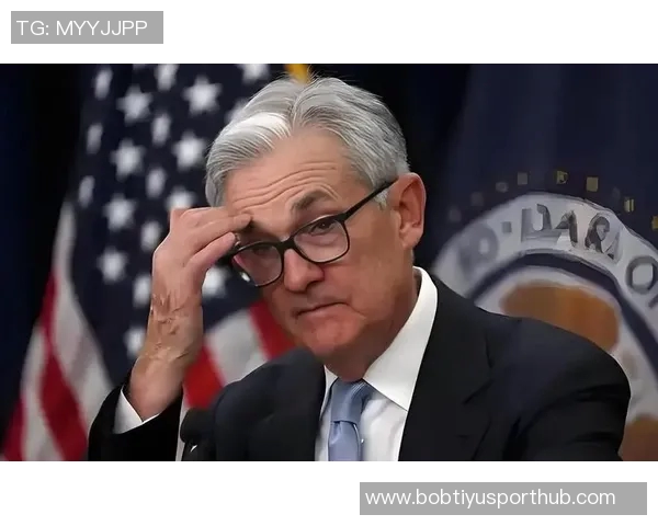 鲍威尔强调球队需保持警惕主动调整继续拼搏以争取更多胜利